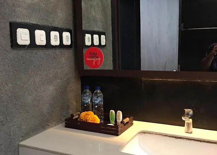 Bellevue Hills Hotel 4*